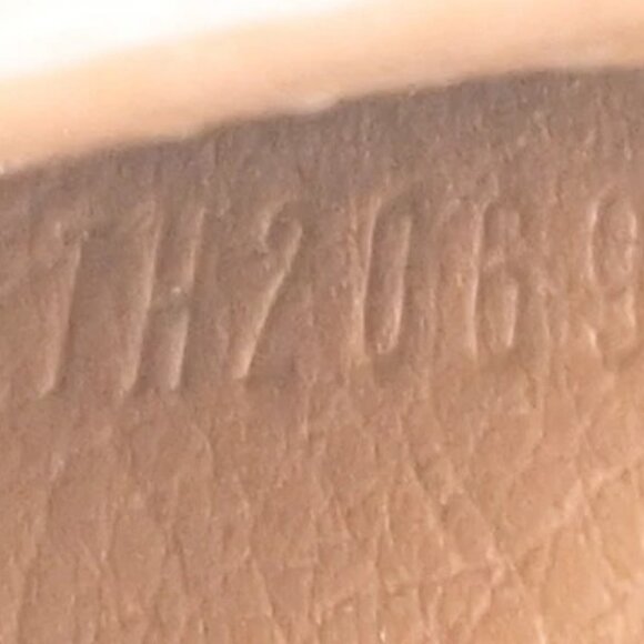 LOUIS VUITTON Amelial Wallet Monogram Mahina Leather BN M58157 69TA434 - Picture 11 of 14